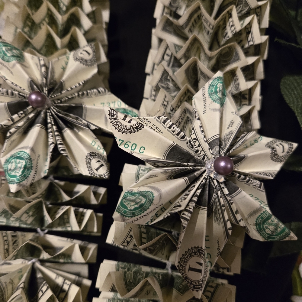 Graduation Lei/$62 VALUE/☆FIRM PRICE - Picture 4 of 6